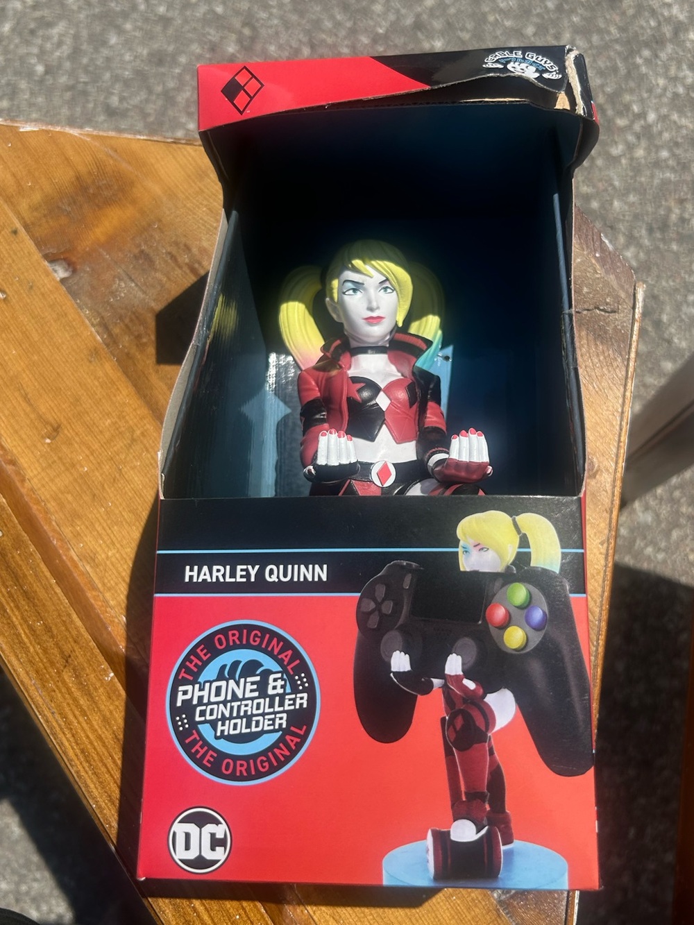 DC Harley Quinn Phone & Game Controller Stand